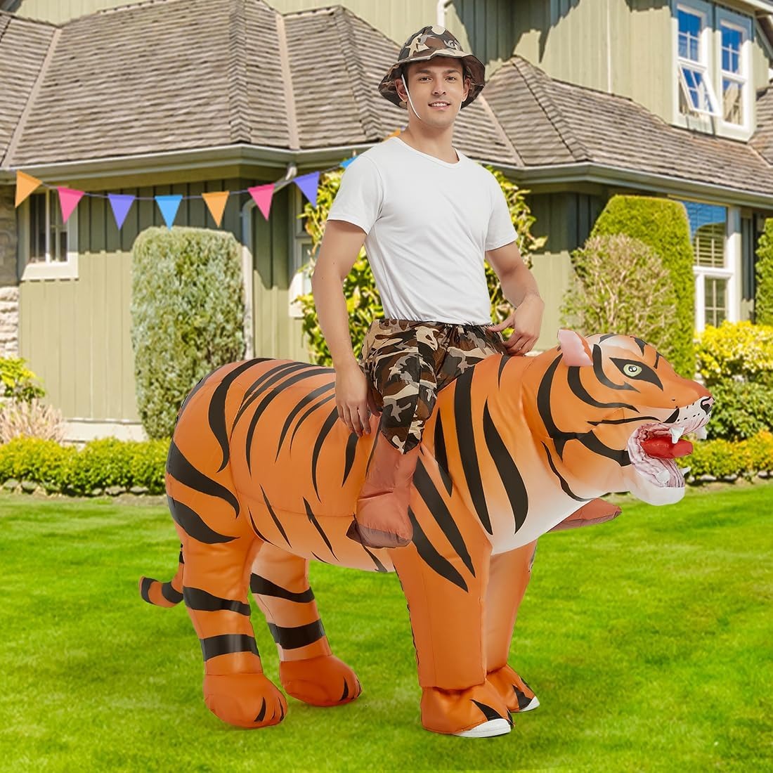 Inflatable Tiger Costume for A - огляд і ціна Cocktail Shaker Set